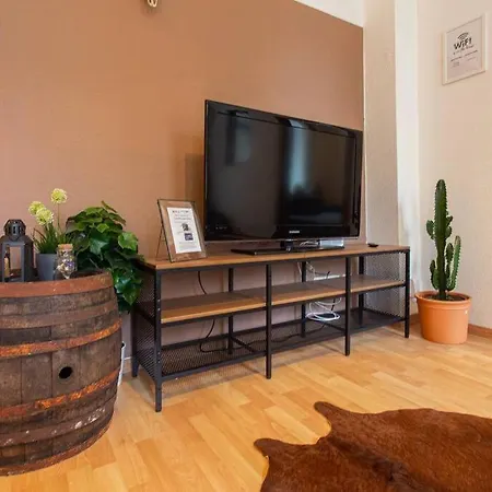 Pretty Wild West Zentrum アパート ケムニッツ